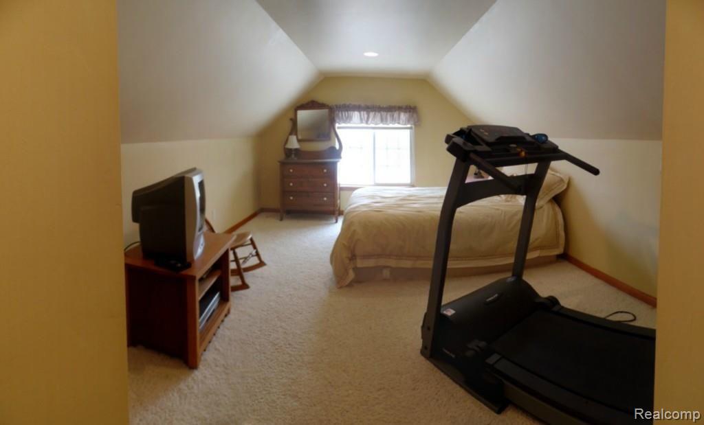 10285 Jossman Road Goodrich, MI 48438 - Photo 32 of 41 Bedroom2.jpg
