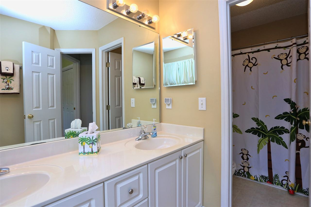 12301 Amoretto Way Raleigh, NC 27613 - Photo 18 of 25 Photo 18