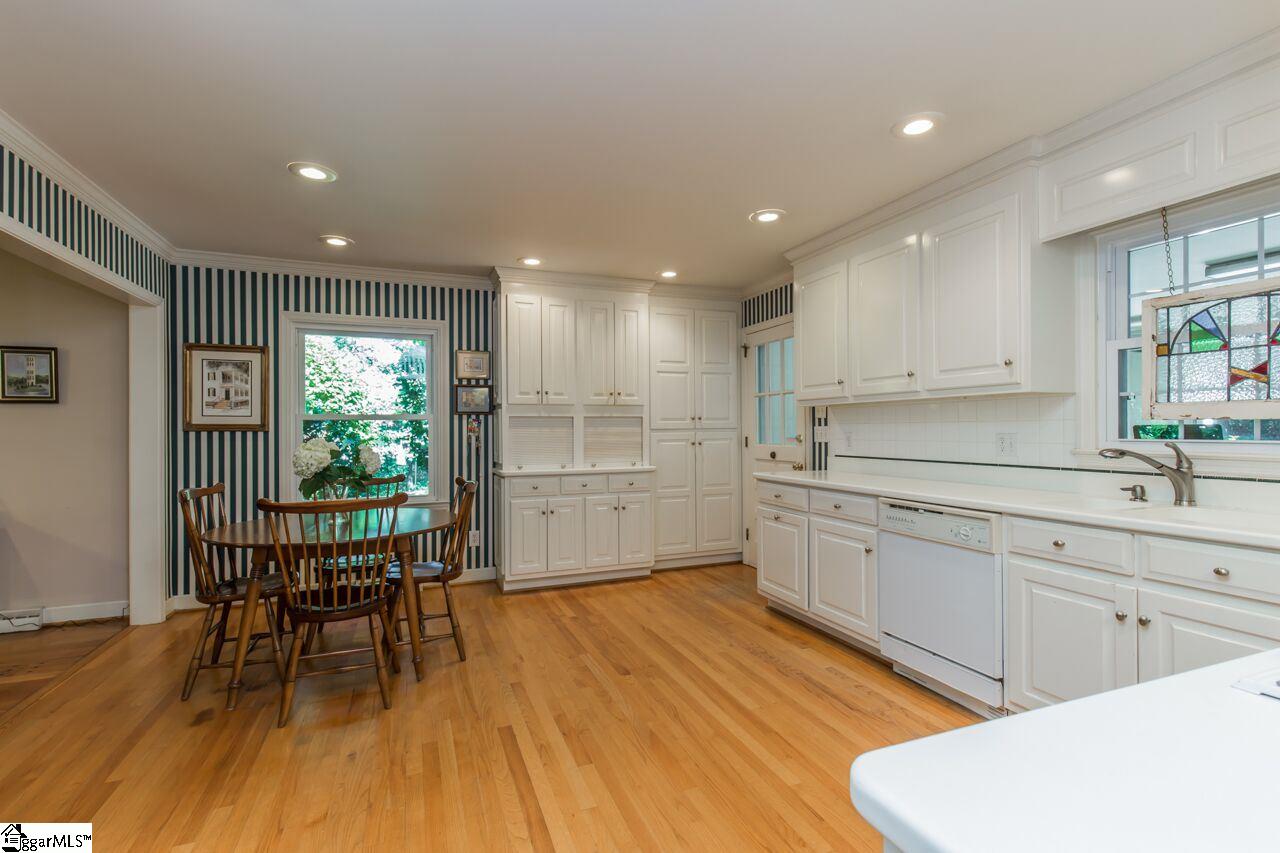 5 Normandy Road Greenville, SC 29615 - Photo 8 of 20 Gallery Image 8