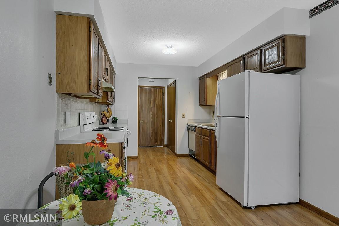 904 3rd Street North, Unit 10 Cold Spring, MN 56320 - Photo 6 of 19 Gallery Image 6