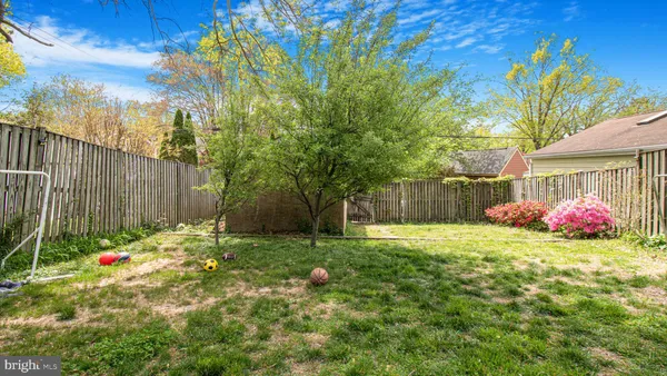 $6,950 | 2932 McKinley Street Northwest, Washington, DC 20015