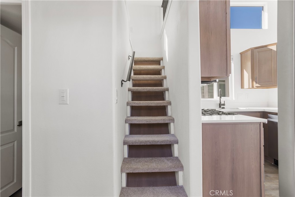 2548 Peck Road, Unit 6 Monrovia, CA 91016 - Photo 17 of 21