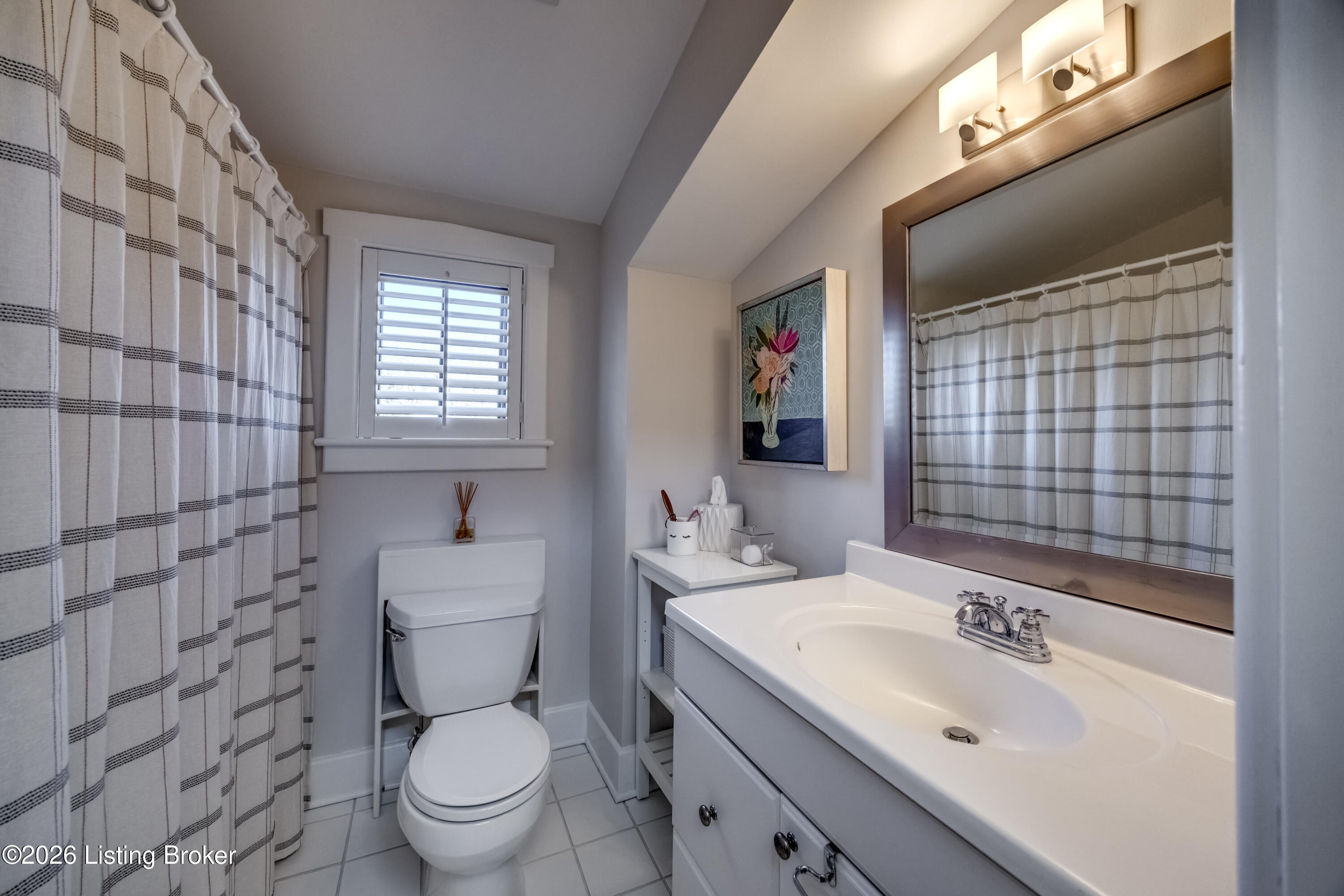 2207 Edgehill Road Louisville, KY 40205 - Photo 51 of 82 2Y0A2483-A