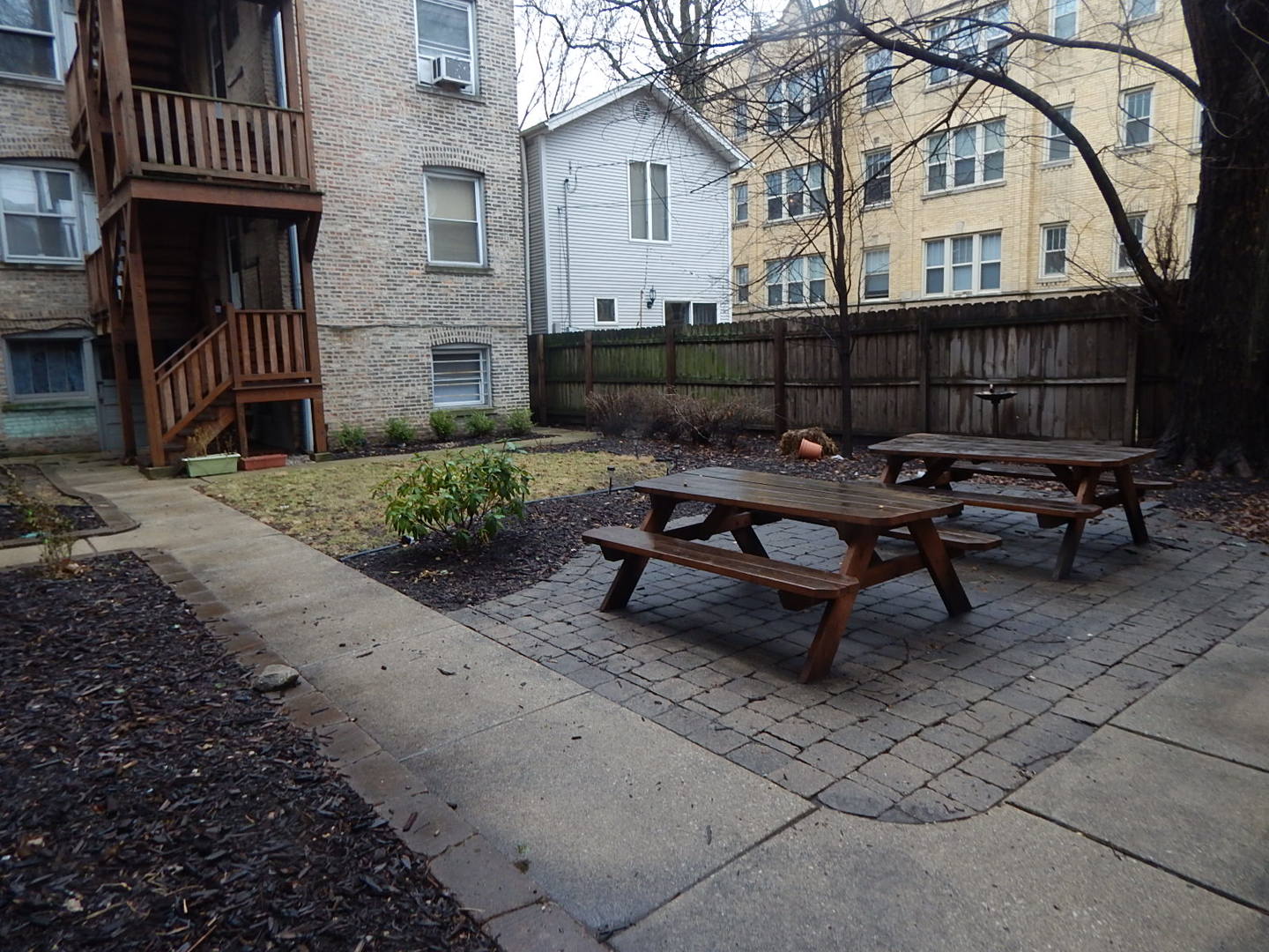 630 Harrison Street, Unit 2 Oak Park, IL 60304 - Photo 10 of 12