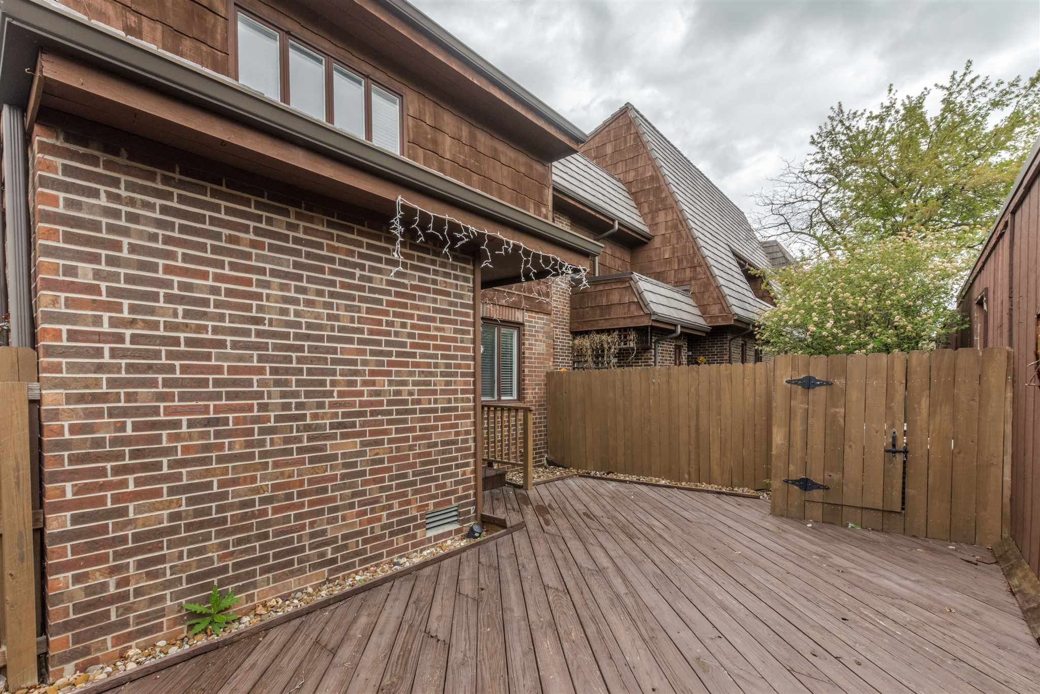 6633 Quail Ridge Lane Fort Wayne, IN 46804 - Photo 2 of 30