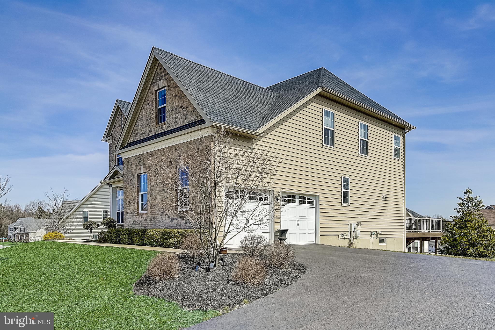 207 Eadie Way Spring City, PA 19475 - Photo 4 of 62