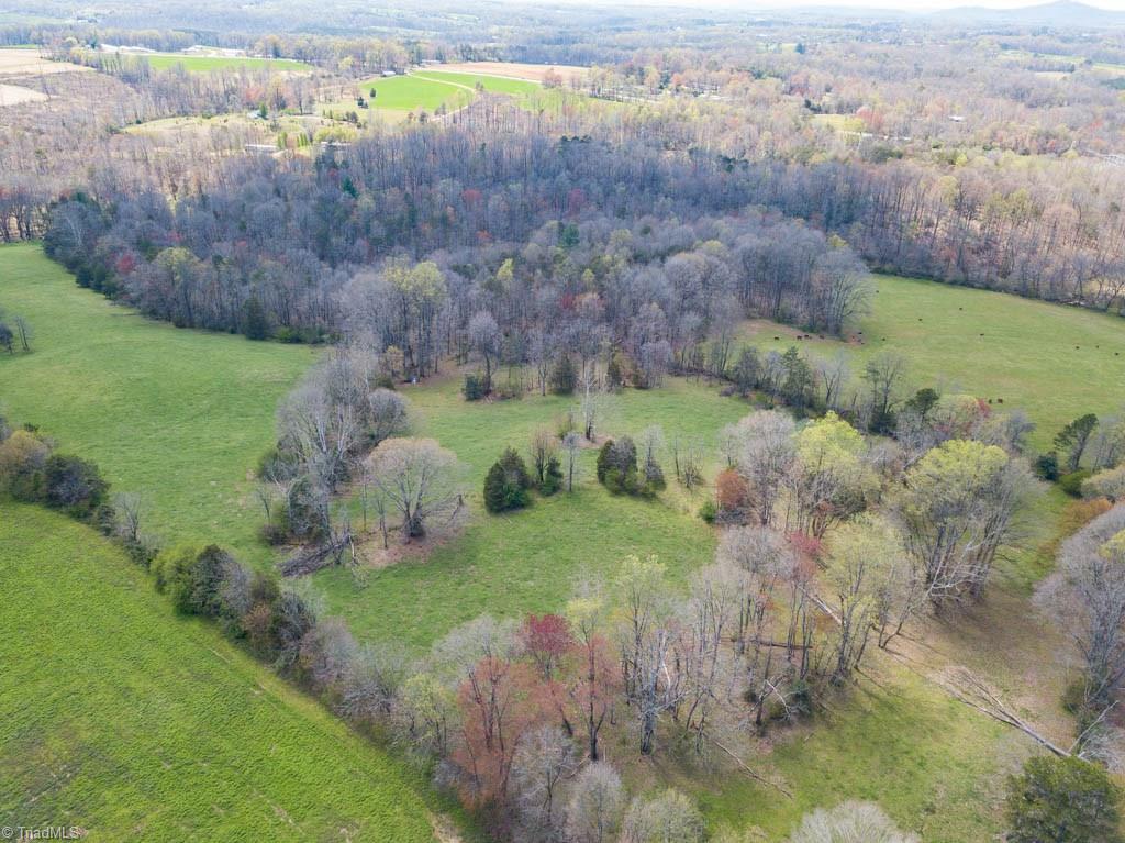 4 McKnight Road Boonville, NC 27011 - Photo 1 of 7 Gallery Image 1
