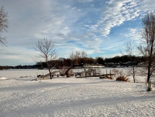 $350,000 | 501 South Fairlakes Avenue, Fairmont, MN 56031