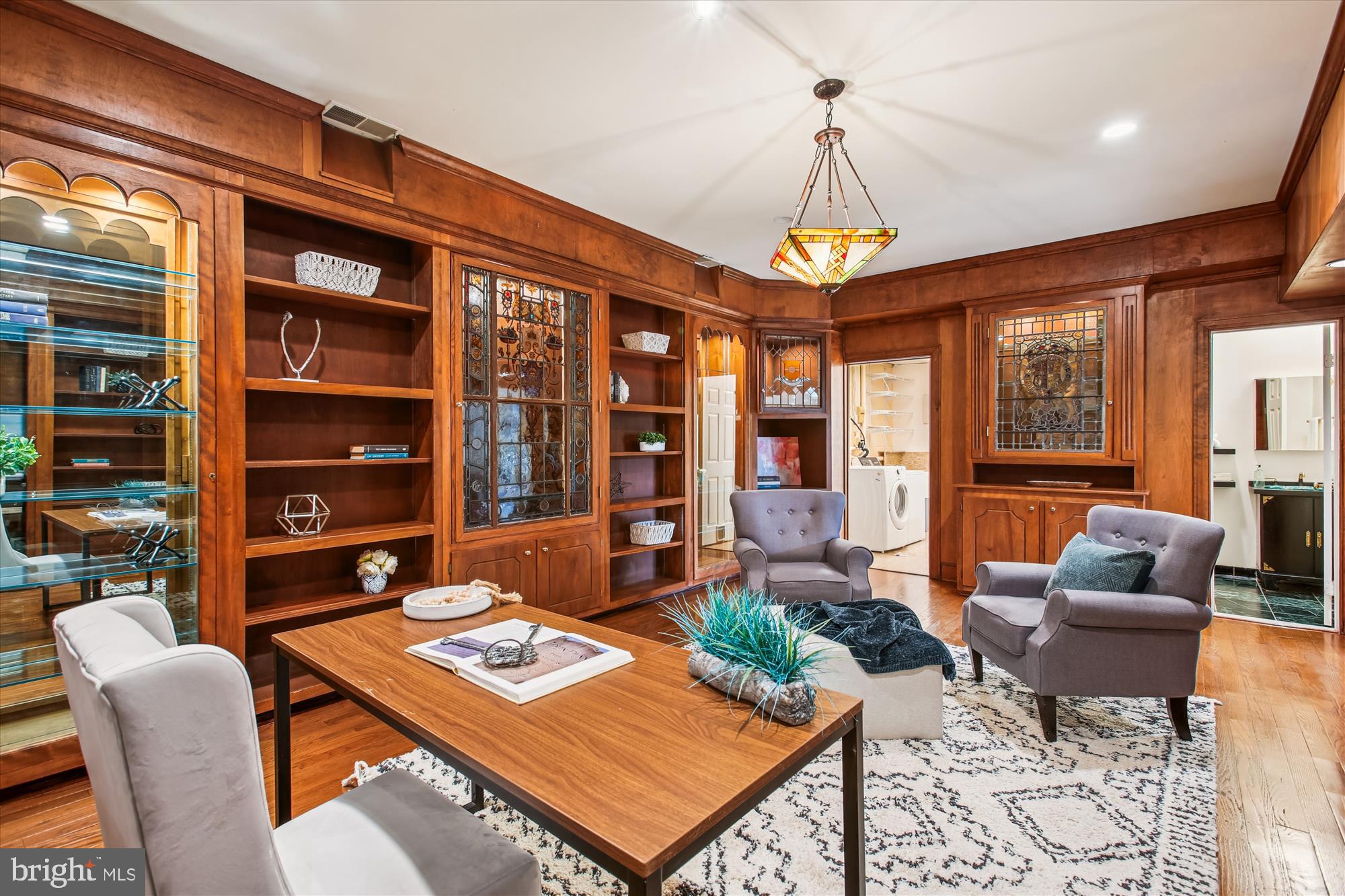 4016 Linnean Avenue Northwest Washington, DC 20008 - Photo 7 of 37 Elegant Setting