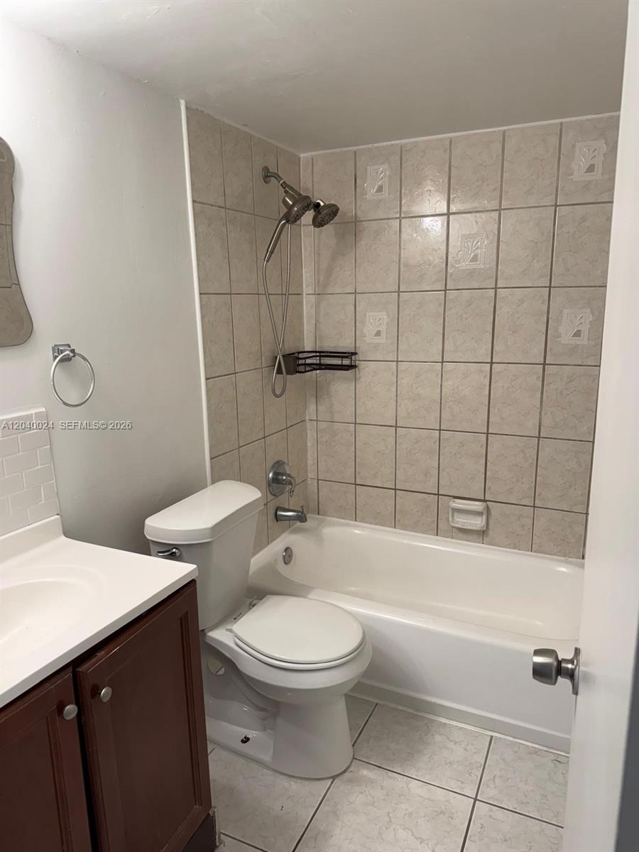 14185 Southwest 87th Street, Unit A110 Miami, FL 33183 - Photo 13 of 21