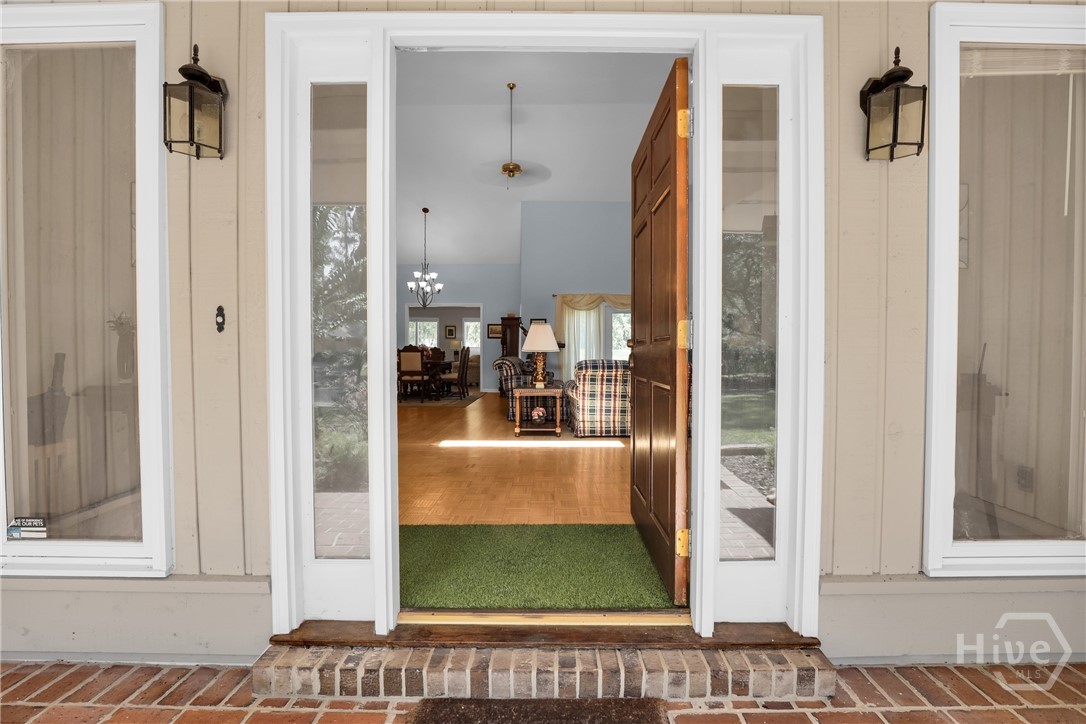 38 Monastery Road Savannah, GA 31411 - Photo 5 of 53