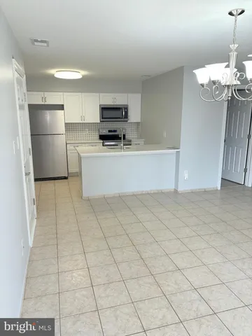 $2,100 | 265 Barclay Court, West Deptford, NJ 08051