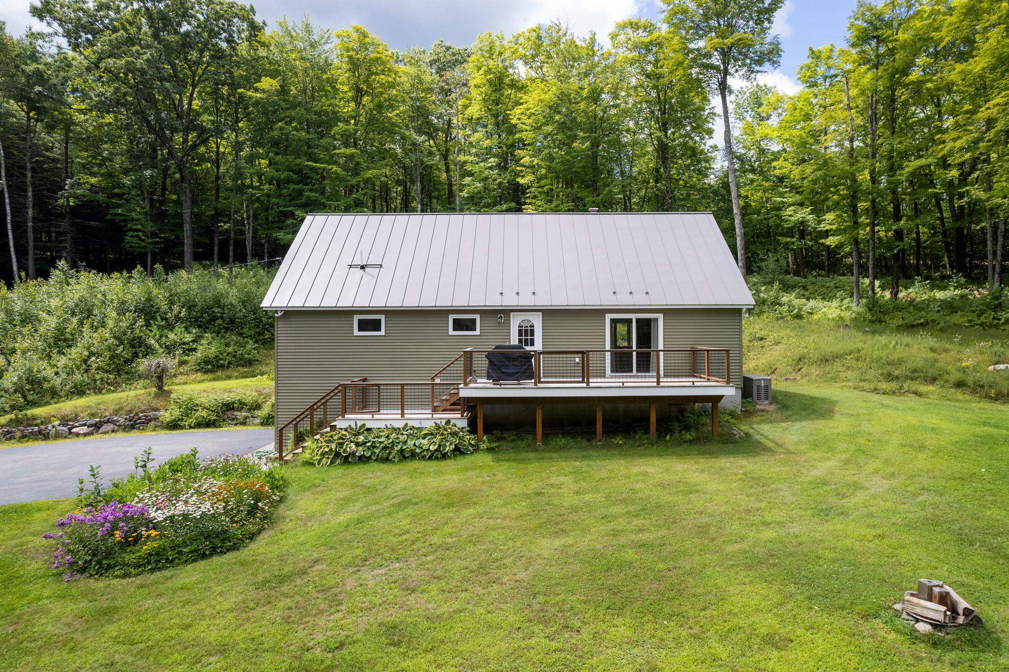 519 Raccoon Hill Road Salisbury, NH 03268 - Photo 1 of 37