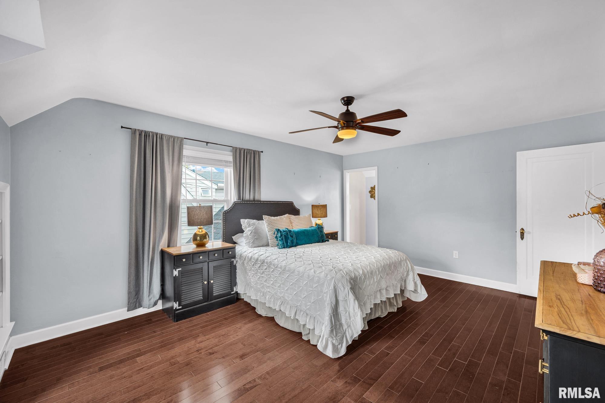 228 North Kickapoo Terrace Peoria, IL 61604 - Photo 16 of 50