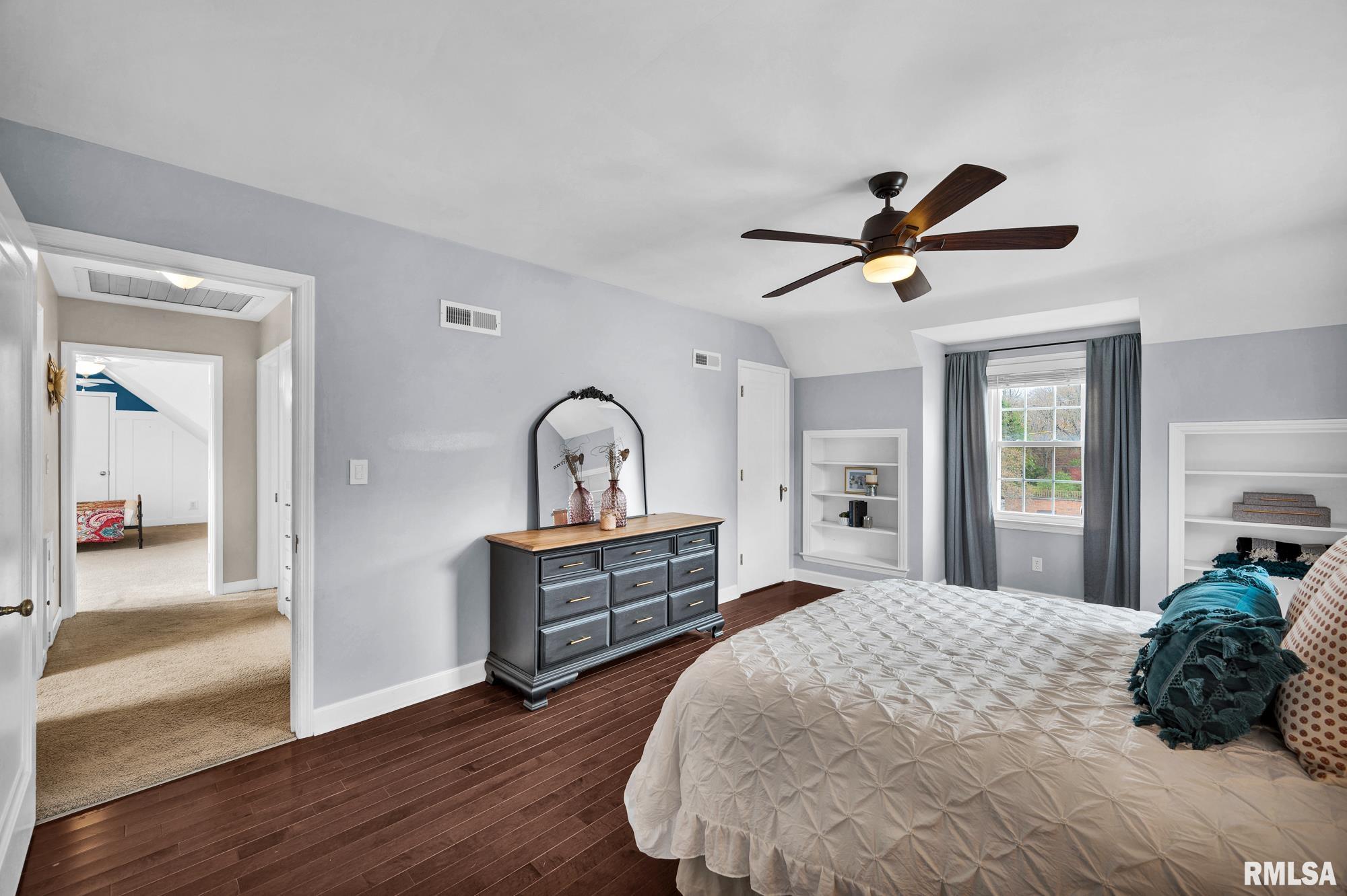 228 North Kickapoo Terrace Peoria, IL 61604 - Photo 28 of 50