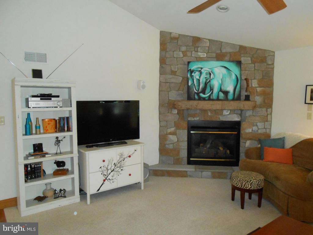 774 Earhart Road Manheim, PA 17545 - Photo 17 of 55 Gallery Image 17