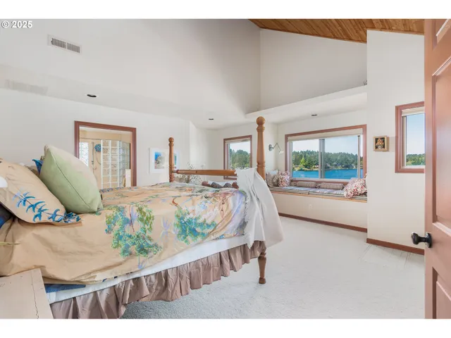 $1,395,000 | 1635 Northeast East Devils Lake Road, Otis, OR 97368