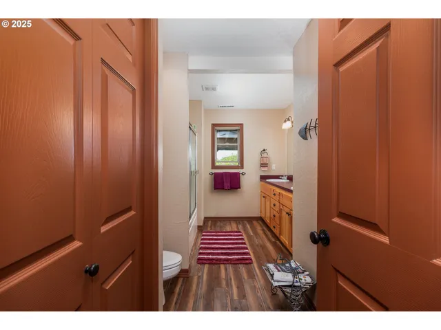 $1,395,000 | 1635 Northeast East Devils Lake Road, Otis, OR 97368