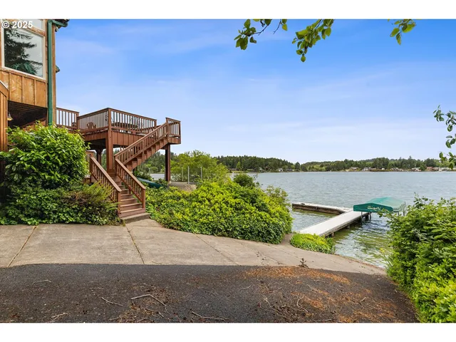 $1,395,000 | 1635 Northeast East Devils Lake Road, Otis, OR 97368