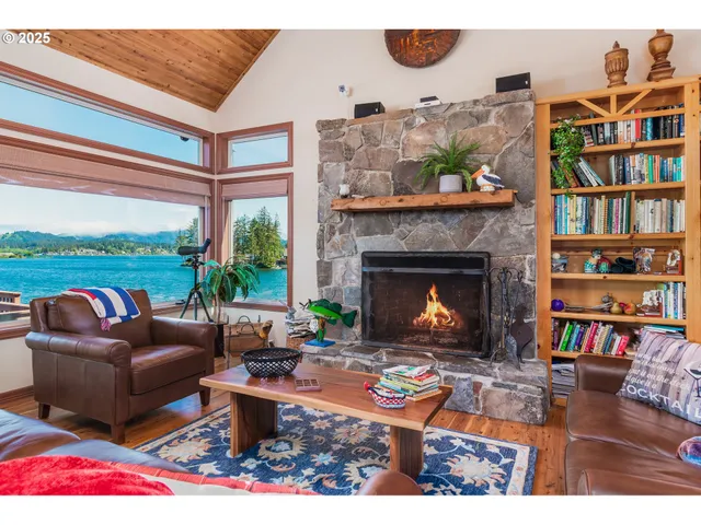 $1,395,000 | 1635 Northeast East Devils Lake Road, Otis, OR 97368