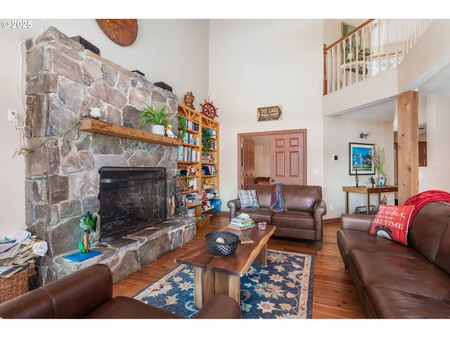 $1,395,000 | 1635 Northeast East Devils Lake Road, Otis, OR 97368