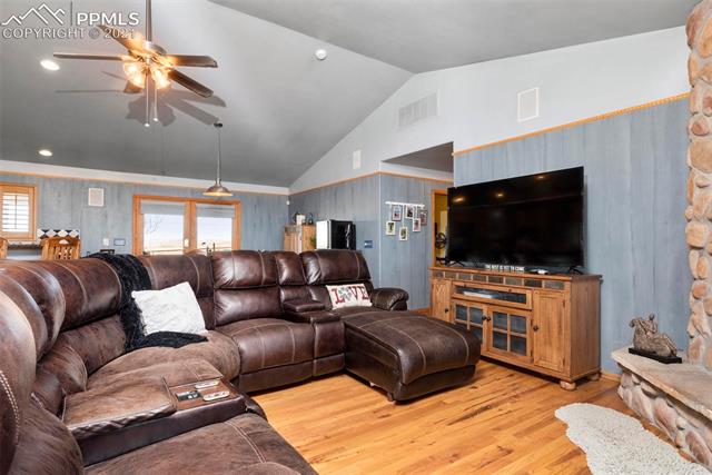 29750 Hanisch Road Calhan, CO 80808 - Photo 4 of 40