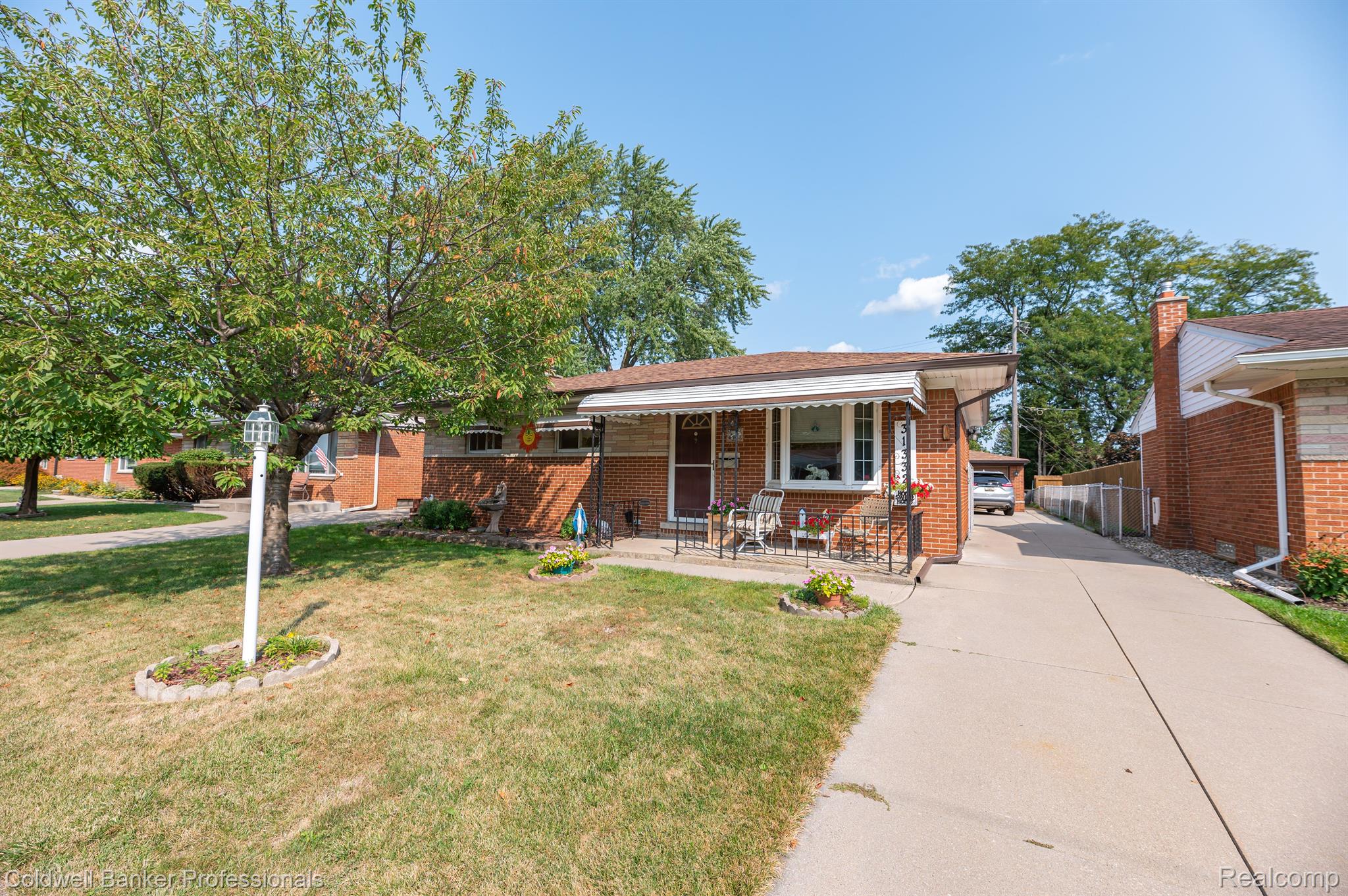 31332 Northwood Road Fraser, MI 48026 - Photo 3 of 31 Gallery Image 3