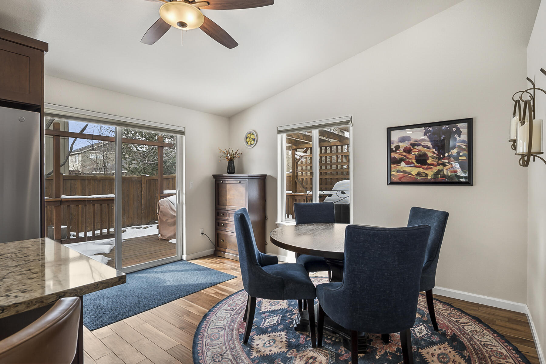 21224 Keyte Road Bend, OR 97701 - Photo 17 of 40 Eating Area