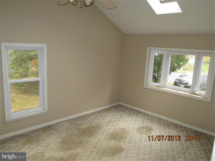 Gallery Image 6