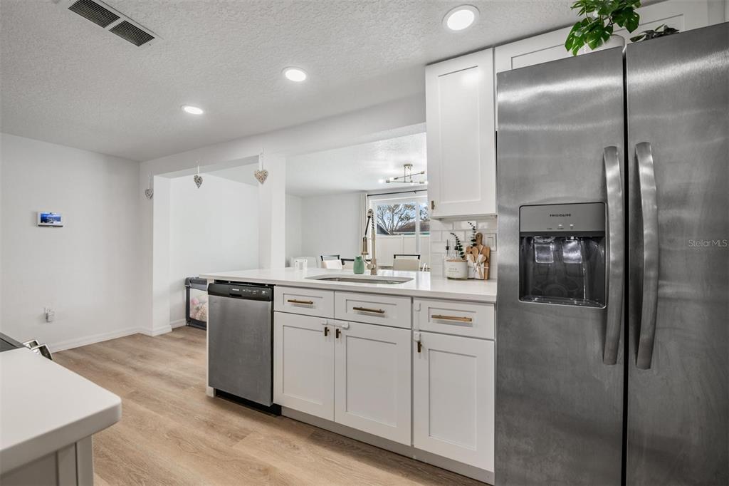 7634 Judith Crescent Port Richey, FL 34668 - Photo 15 of 40