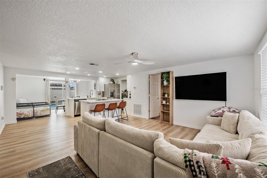 7634 Judith Crescent Port Richey, FL 34668 - Photo 6 of 40