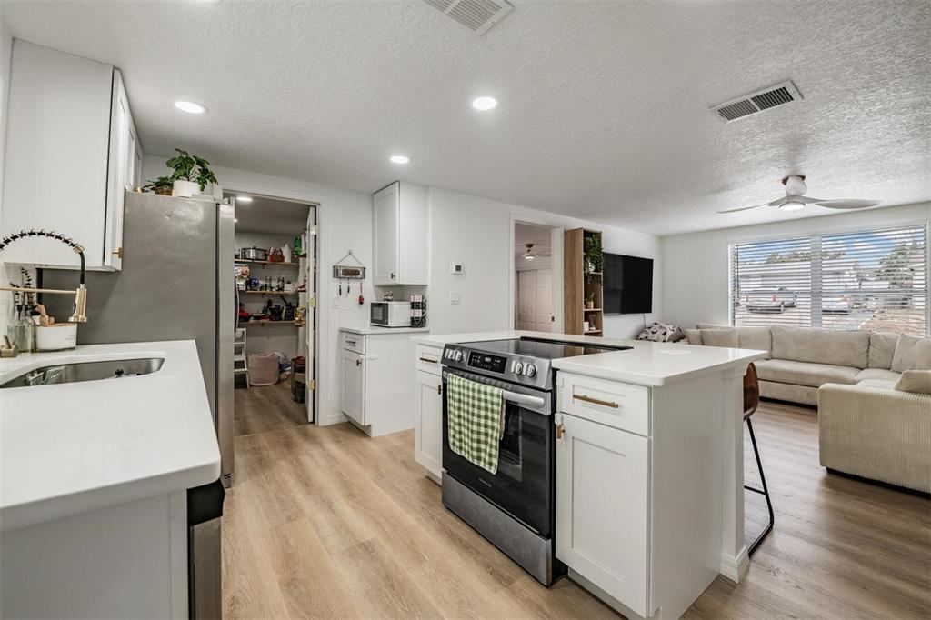 7634 Judith Crescent Port Richey, FL 34668 - Photo 8 of 40