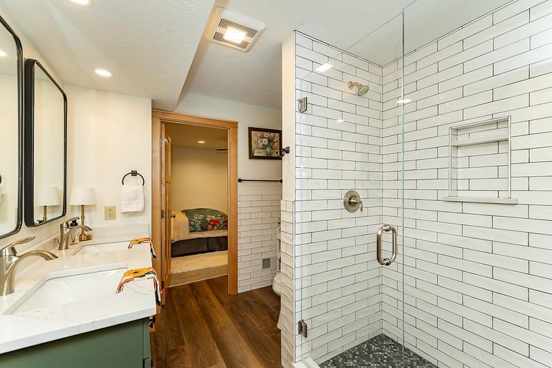 503 24th Street Southwest Austin, MN 55912 - Photo 19 of 36 Gallery Image 19