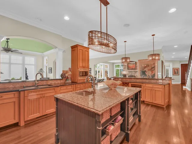 $5,995 | 106 Michigan Court, Racine, WI 53402