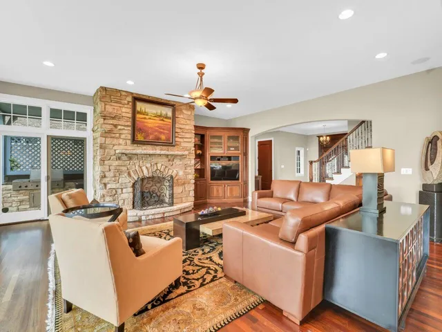 $5,995 | 106 Michigan Court, Racine, WI 53402