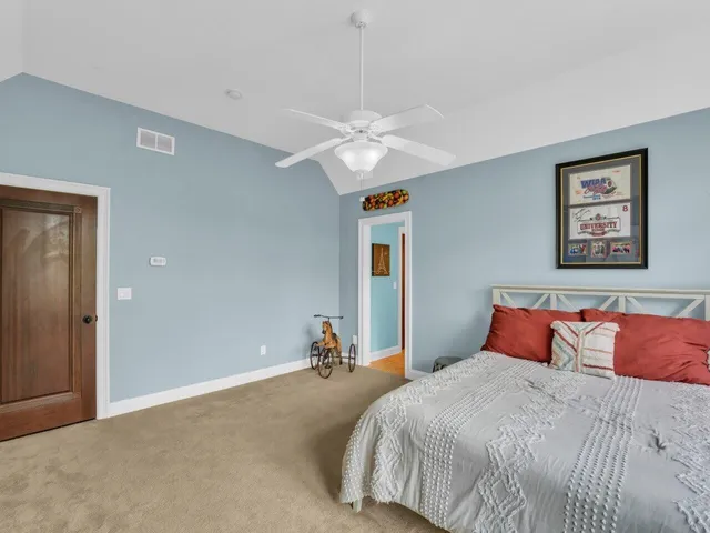 $5,995 | 106 Michigan Court, Racine, WI 53402