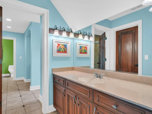 $5,995 | 106 Michigan Court, Racine, WI 53402