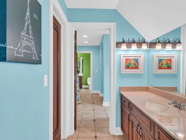 $5,995 | 106 Michigan Court, Racine, WI 53402