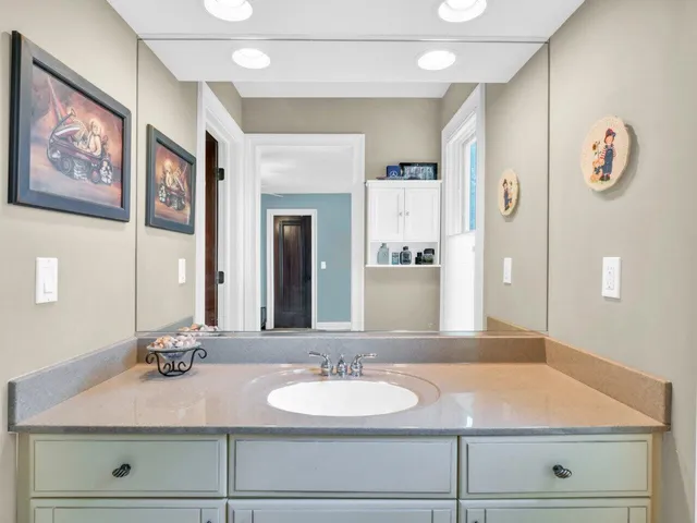 $5,995 | 106 Michigan Court, Racine, WI 53402