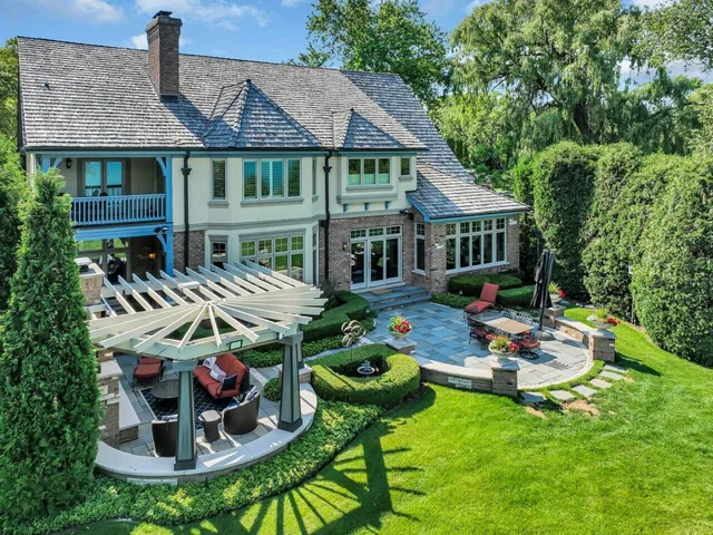 $5,995 | 106 Michigan Court, Racine, WI 53402