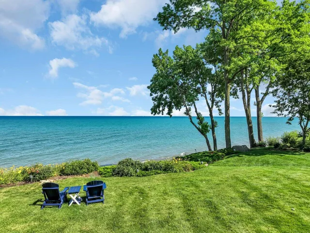 $5,995 | 106 Michigan Court, Racine, WI 53402