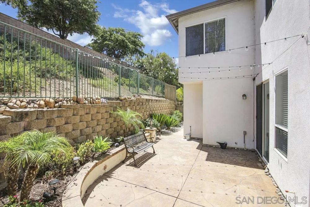 12285 Pepper Tree Lane Poway, CA 92064 - Photo 15 of 25 Gallery Image 15