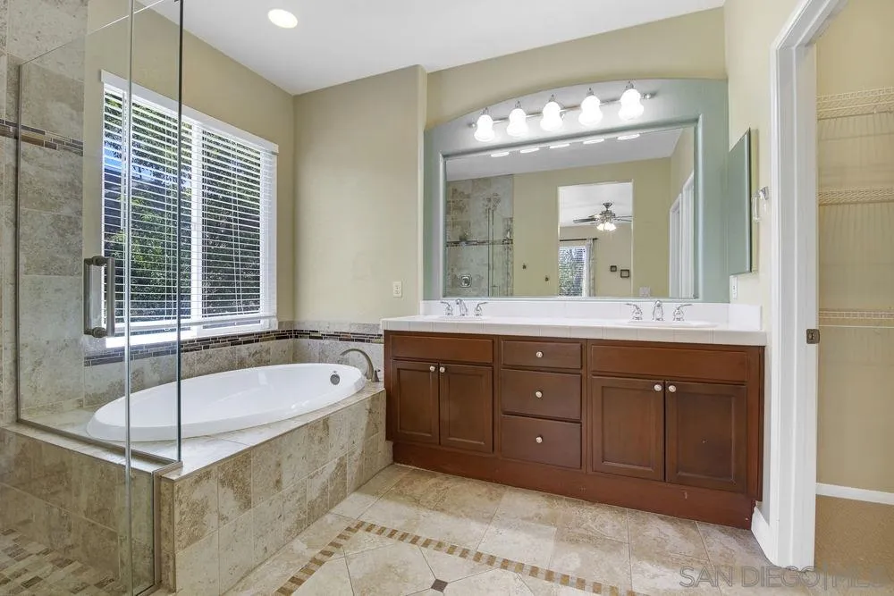 12285 Pepper Tree Lane Poway, CA 92064 - Photo 17 of 25 Gallery Image 17
