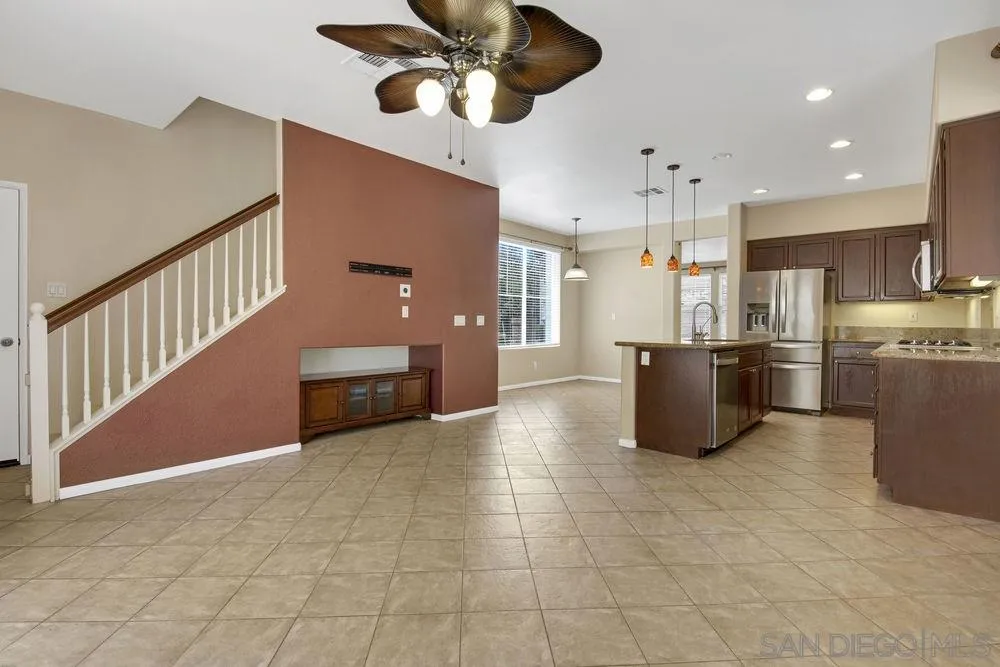 12285 Pepper Tree Lane Poway, CA 92064 - Photo 8 of 25 Gallery Image 8