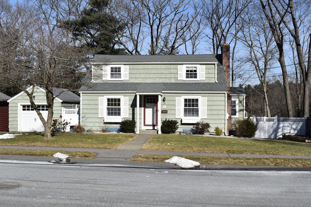 11 MacArthur Road Natick, MA 01760 - Photo 1 of 25 Gallery Image 1