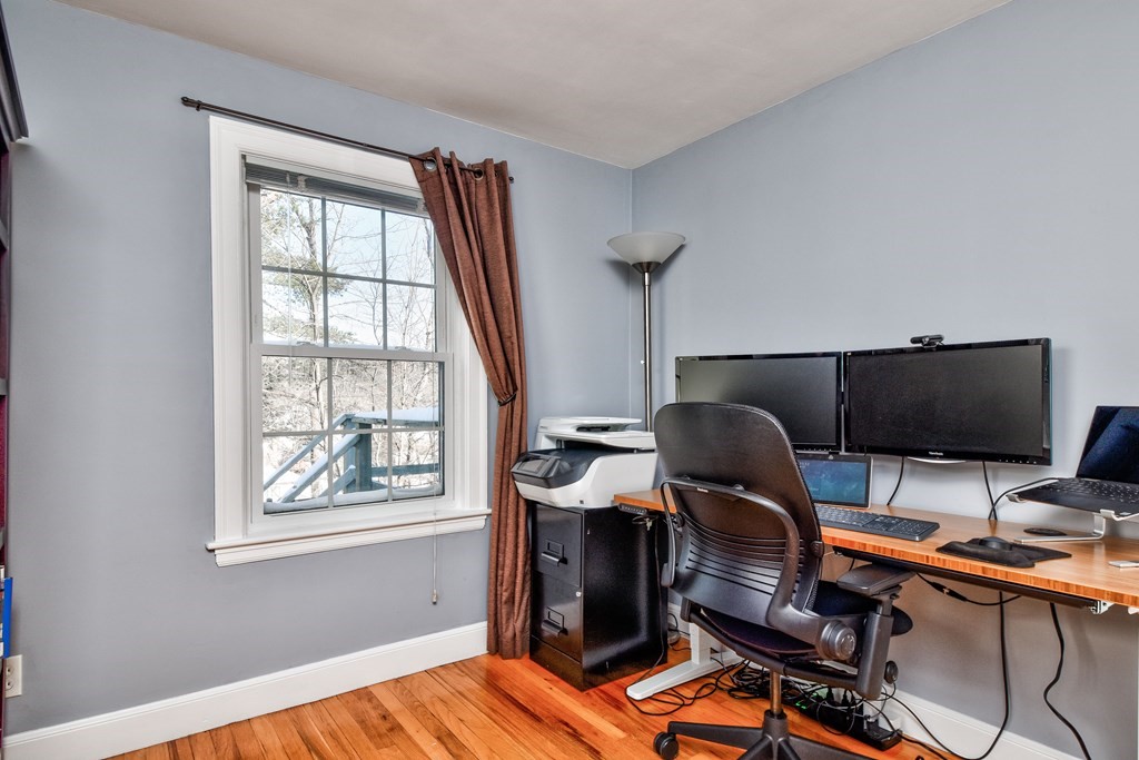11 MacArthur Road Natick, MA 01760 - Photo 15 of 25 Gallery Image 15