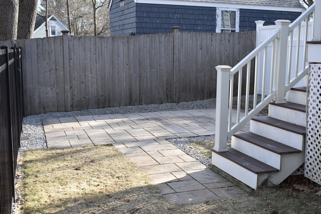11 MacArthur Road Natick, MA 01760 - Photo 24 of 25 Gallery Image 24