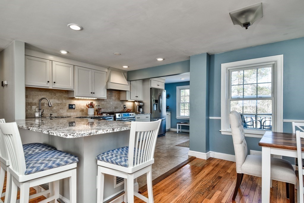 11 MacArthur Road Natick, MA 01760 - Photo 7 of 25 Gallery Image 7