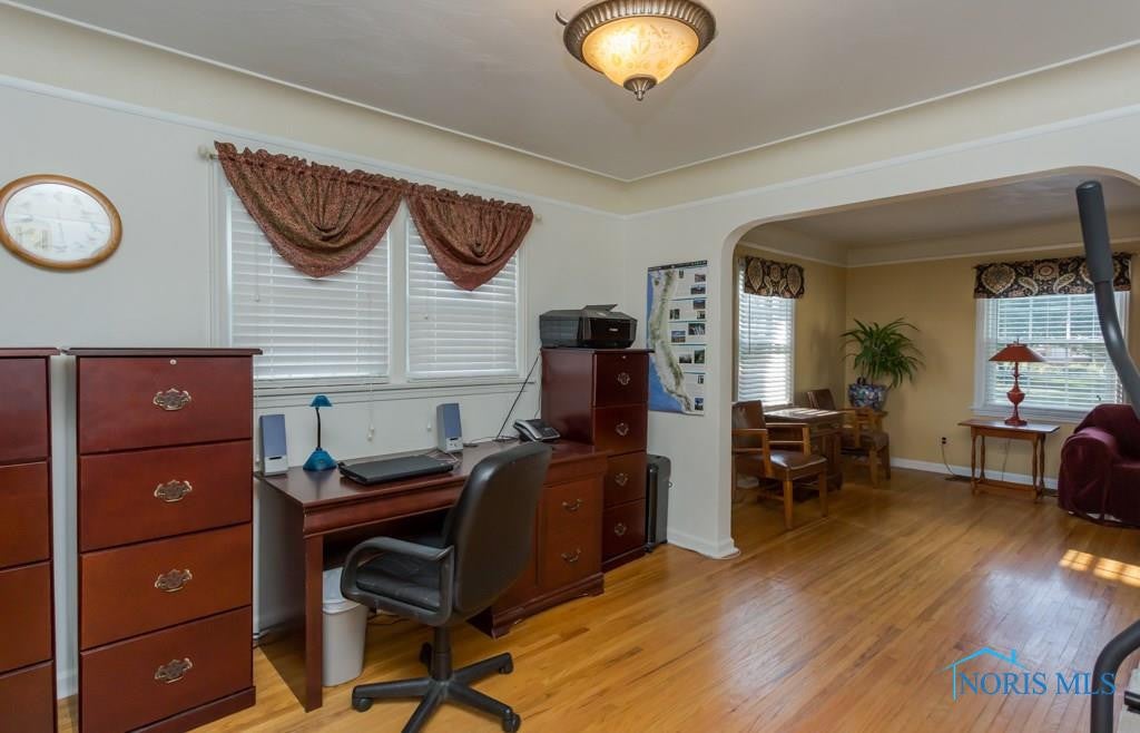 401 Eagle Point Road Rossford, OH 43460 - Photo 8 of 34 Gallery Image 8