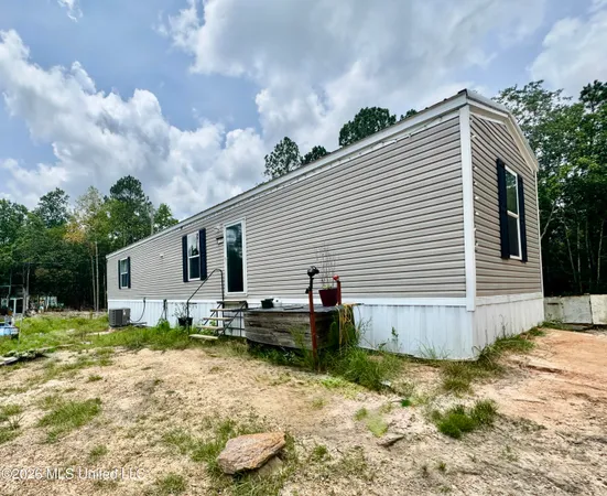 $195,000 | 27225 Bull Creek Drive West, Perkinston, MS 39573